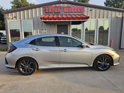 Used 2021 Honda Civic EX image 6