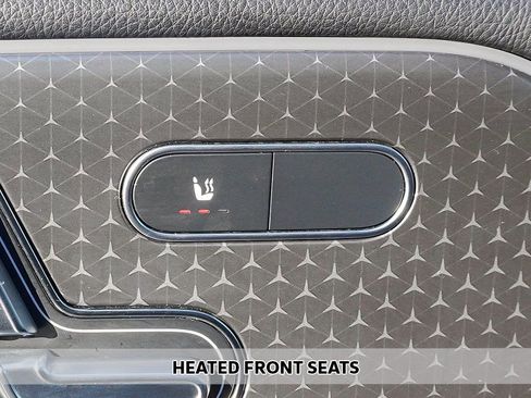 Used 2025 Mercedes-Benz GLB 250 4MATIC image 6