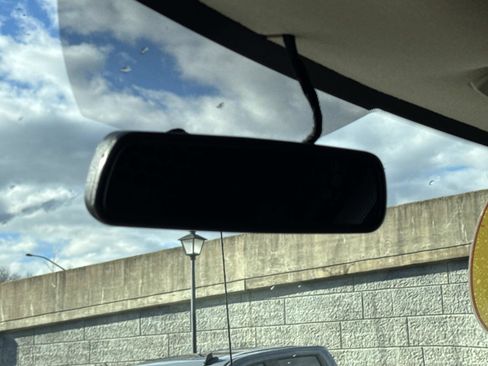 Used 2023 Chevrolet Express 2500 w/ Driver Convenience Package image 3