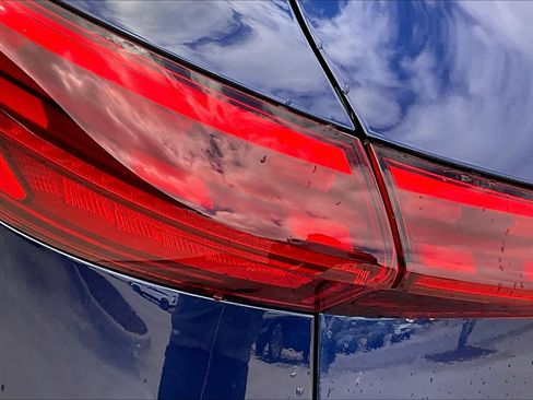 Certified 2025 Audi Q5 Premium w/ Convenience Package image 26