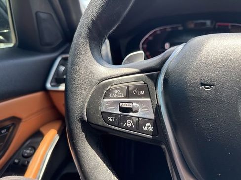 Used 2021 BMW 330i Sedan w/ Premium Package image 18