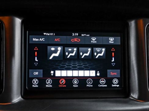 Used 2021 Dodge Charger SXT w/ Blacktop Package image 34