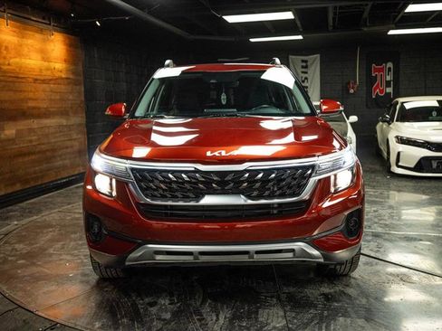 Used 2023 Kia Seltos Nightfall Edition image 4