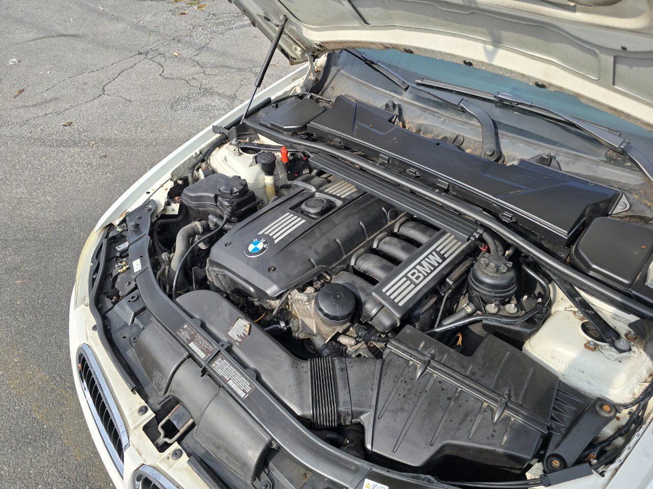 Used 2011 BMW 328i Sedan RWD image 34