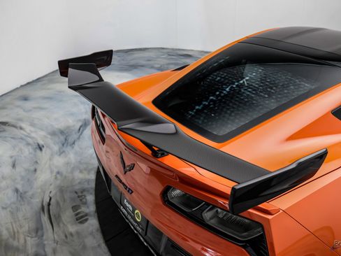 Used 2019 Chevrolet Corvette ZR1 RWD image 18