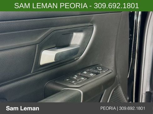 New 2026 RAM 1500 Express AWD/4WD image 17