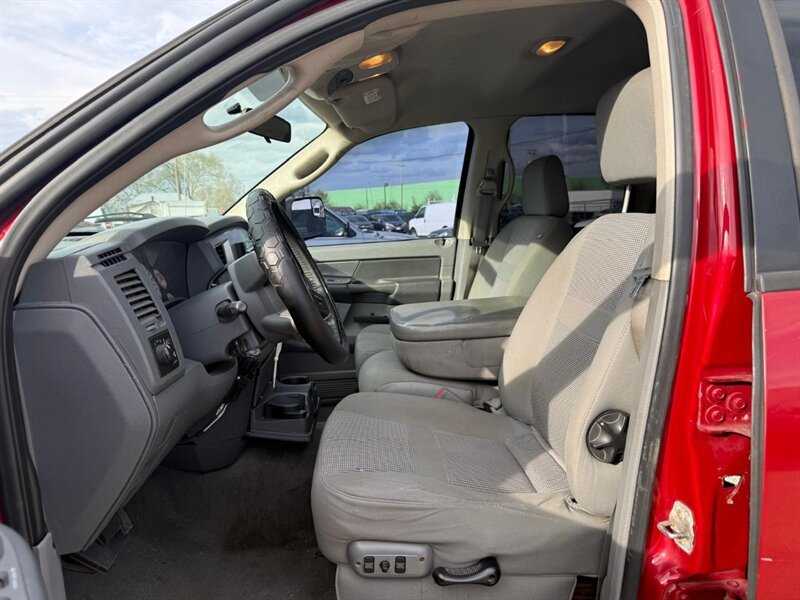 Used 2007 Dodge Ram 2500 Truck SLT AWD/4WD image 16