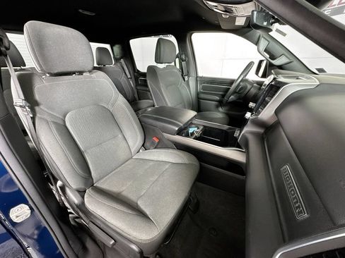 Used 2024 RAM 1500 Big Horn AWD/4WD image 28