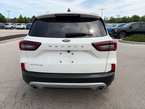 Used 2023 Ford Escape Active w/ Tech Pack #2 FWD image 6