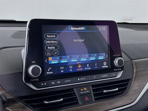 Used 2023 Nissan Altima 2.5 SV image 26