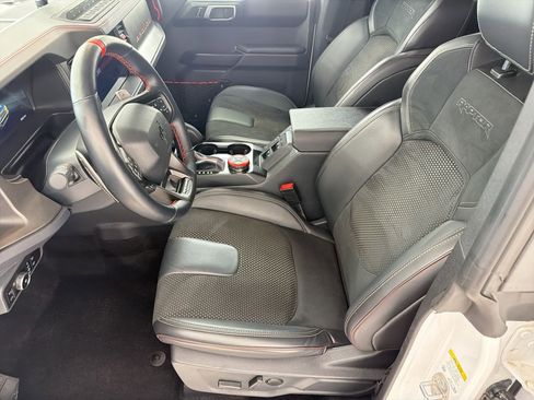 Used 2025 Ford Bronco Raptor AWD/4WD image 5