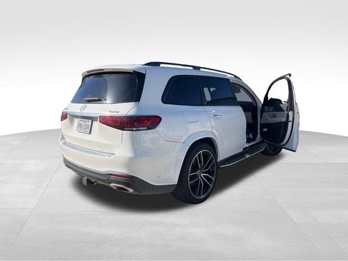 Used 2021 Mercedes-Benz GLS 580 4MATIC image 3