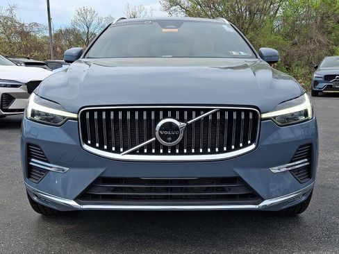 Certified 2023 Volvo XC60 B6 Ultimate w/ Protection Package Premier AWD/4WD image 2