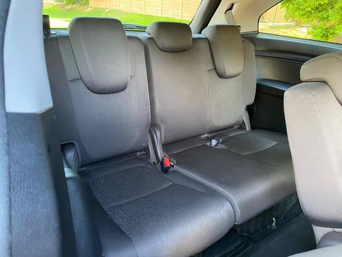 Used 2019 Honda Odyssey EX image 41