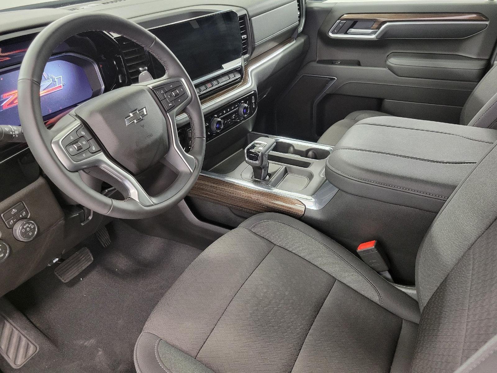 Used 2026 Chevrolet Silverado 1500 RST AWD/4WD image 10