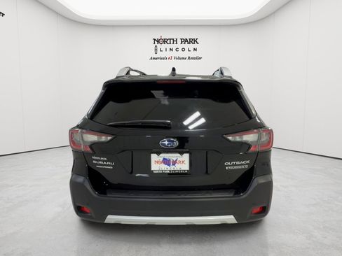 Used 2025 Subaru Outback Touring XT AWD/4WD image 6