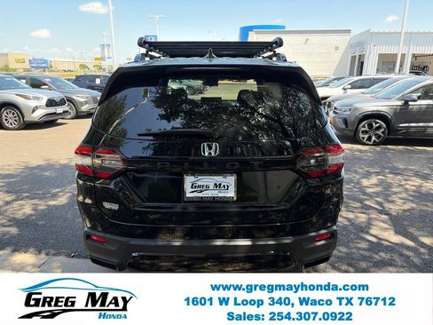 New 2026 Honda Pilot Sport image 6