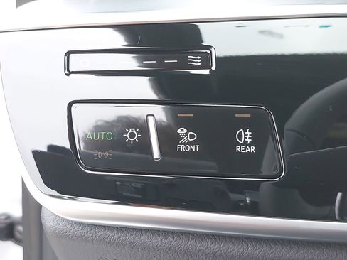New 2026 Audi A8 L 3.0T AWD/4WD image 29