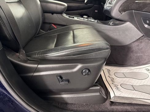 Used 2017 Dodge Durango Citadel w/ Premium Entertainment Group image 18