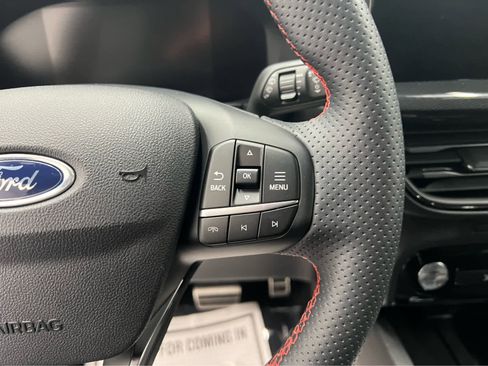 Used 2023 Ford Escape ST-Line w/ Tech Pack #1 image 21