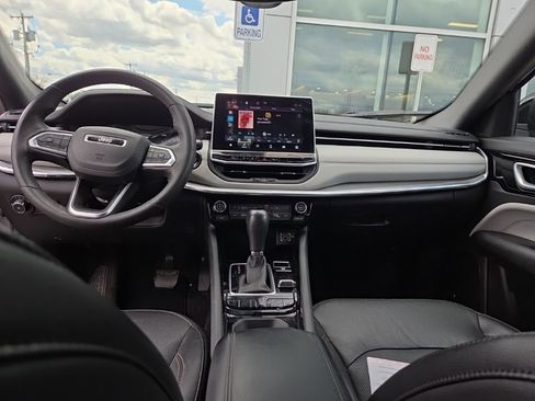 Used 2023 Jeep Compass Limited w/ Sun and Sound Group image 12