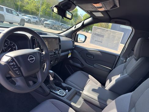 New 2026 Nissan Frontier SV AWD/4WD image 25