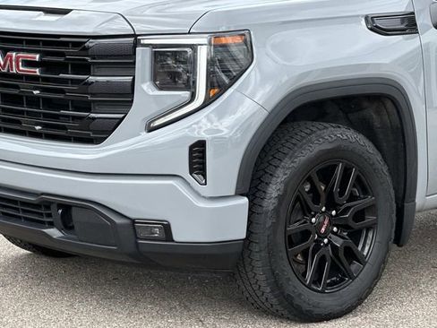 Used 2024 GMC Sierra 1500 Elevation AWD/4WD image 7