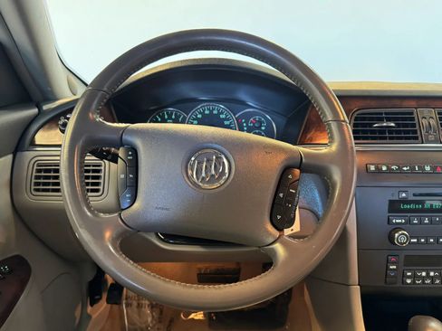 Used 2007 Buick LaCrosse CX w/ Chrome Enhancement Package FWD image 12