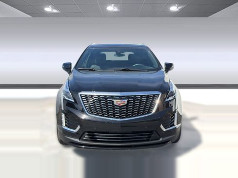 Certified 2023 Cadillac XT5 Luxury w/ LPO, Floor Liner Package image 5