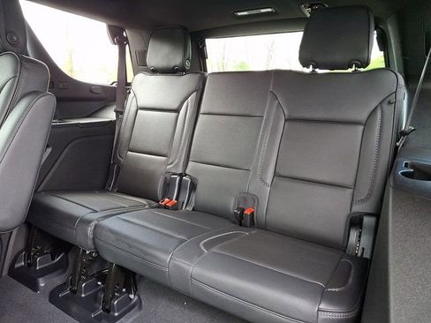 Used 2025 GMC Yukon Denali AWD/4WD image 20