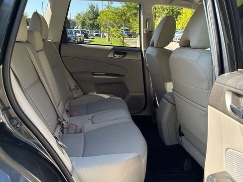 Used 2013 Subaru Forester 2.5X Premium image 12