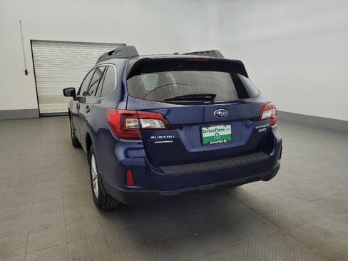 Used 2015 Subaru Outback 2.5i Premium AWD/4WD image 6