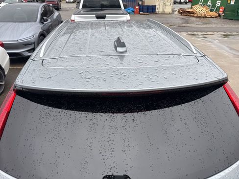 Certified 2025 Cadillac XT4 Premium Luxury image 7