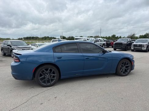 Used 2023 Dodge Charger SXT w/ Blacktop Package RWD image 3