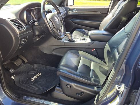 Used 2020 Jeep Grand Cherokee Limited image 21