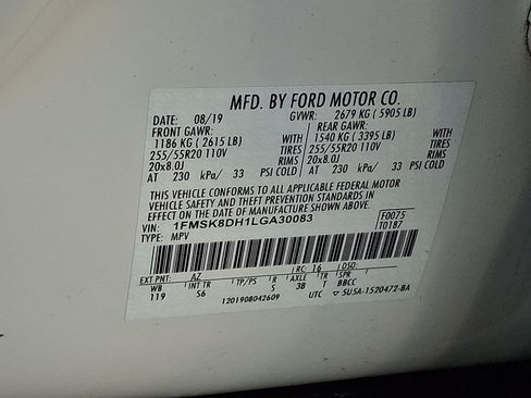 Used 2020 Ford Explorer XLT w/ Equipment Group 202A image 28