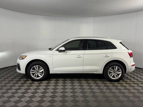 Used 2023 Audi Q5 2.0T Premium w/ Convenience Package AWD/4WD image 10