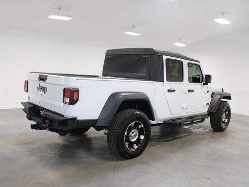 Used 2021 Jeep Gladiator Sport image 9