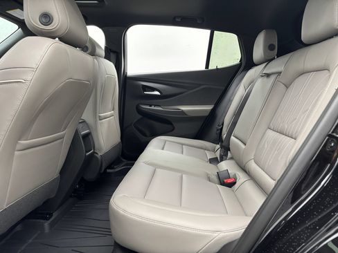 New 2026 Buick Envista Sport Touring FWD image 38
