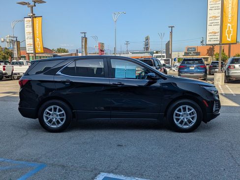 Used 2023 Chevrolet Equinox LT FWD image 4