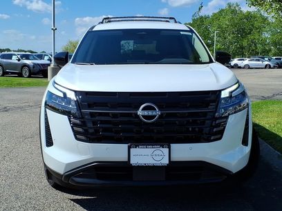 New 2026 Nissan Pathfinder SV