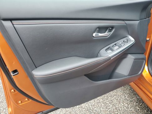 Used 2025 Nissan Sentra SR image 15