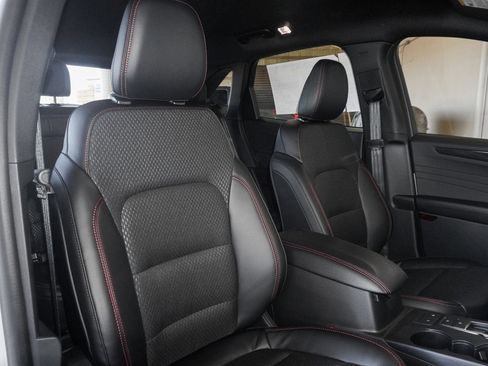 New 2026 Ford Escape ST-Line image 39