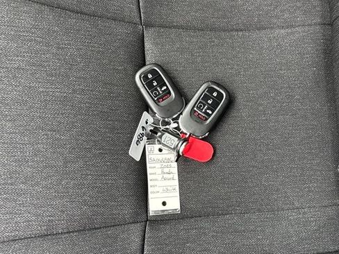 New 2025 Honda Accord SE image 27