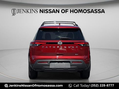 Certified 2023 Nissan Pathfinder SV FWD image 6