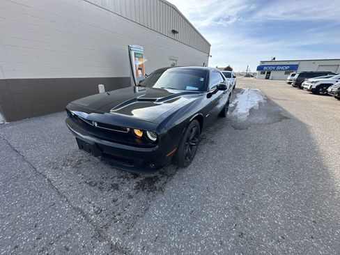 Used 2018 Dodge Challenger R/T w/ Sound Group image 4