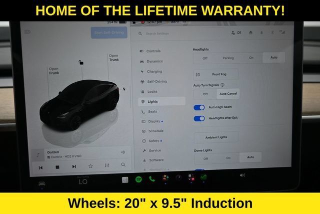 Used 2023 Tesla Model Y Long Range AWD/4WD image 23