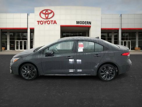 New 2026 Toyota Corolla SE image 9