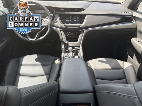 Used 2024 Cadillac XT6 Luxury FWD image 27