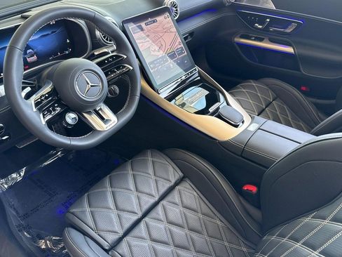 New 2025 Mercedes-Benz SL 63 AMG 4MATIC image 4
